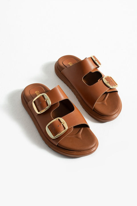 Taba Renk Çift Tokalı Ortopedik Kadın Terlik – Ayarlanabilir ve Konforlu Vegan Deri Model