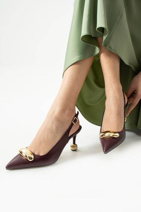 Bordo Mat Vegan Deri Stiletto – 7cm İnce Topuklu Gold Detaylı Günlük ve Ofis Uyumlu Şık Kadın Ayakkabı