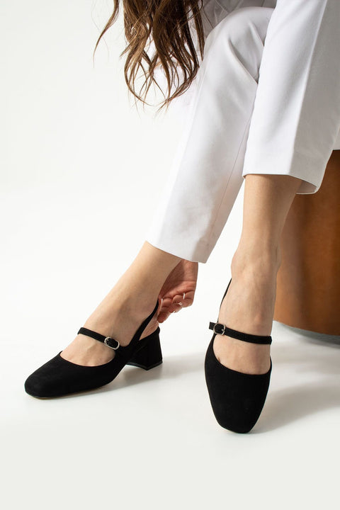 Siyah Süet Kısa Topuklu Kadın Ayakkabı – Şık ve Konforlu Klasik Model, Günlük ve Davet Kombinlerine Uygun