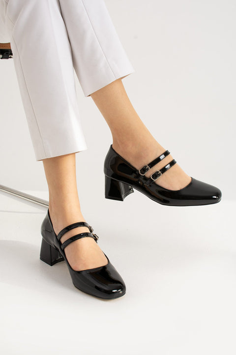 Kadın Siyah Kısa Topuklu Ayakkabı - Günlük ve Davet Kombinleri İçin Şık Tercih