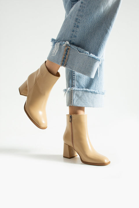 Bej Suni Deri Kısa Bilekli Topuklu Bot – Kalın Topuklu Fermuarlı Şık Günlük Kadın Ayakkabı