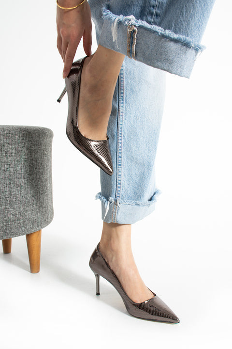 Metalik Füme Vegan Deri Yılan Desenli 7cm İnce Topuklu Sivri Burun Şık Rahat Kadın Stiletto Ayakkabı