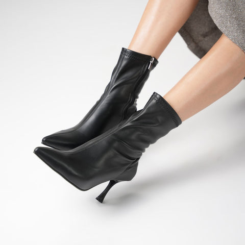 Siyah Streç Bot Kadın İnce Topuk Fermuarlı Rahat Günlük Şık Kombinler İçin Vegan Topuklu Bot