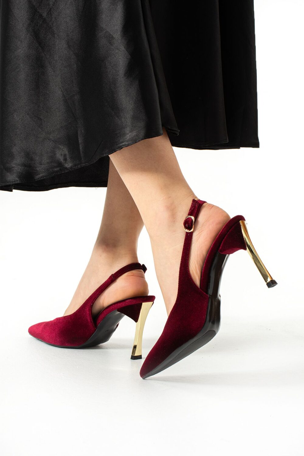 Bordo Kadife Altın Topuklu Stiletto – İnce Topuklu Şık Abiye Kadın Ayakkabısı - Görsel 3