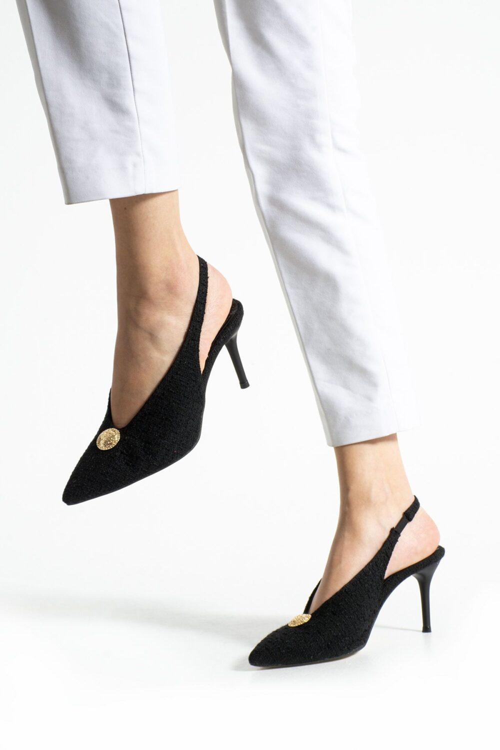 Siyah Kumaş Dokulu Tokalı Slingback Stiletto – İnce Topuklu Zarif ve Rahat Kadın Ayakkabı - Görsel 3