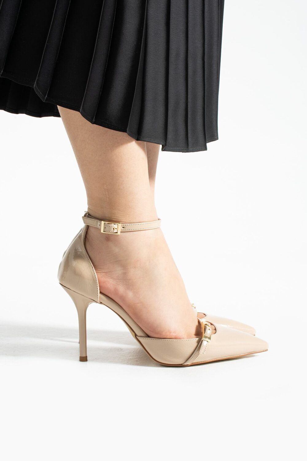 Bej Parlak Kırışık Vegan Deri Stiletto – 9cm İnce Topuklu Sivri Burun Şık Kadın Ayakkabı - Görsel 3