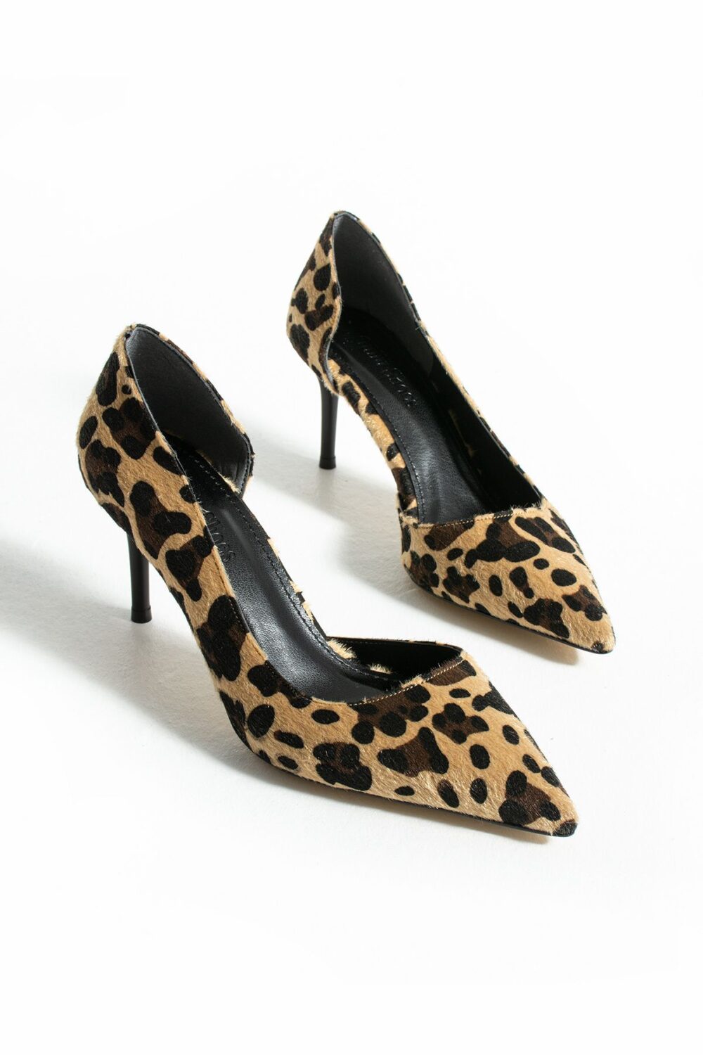 Leopar Desenli Tay Tüyü Stiletto – 7cm İnce Topuklu Sivri Burun Lüks ve Şık Kadın Ayakkabı - Görsel 3