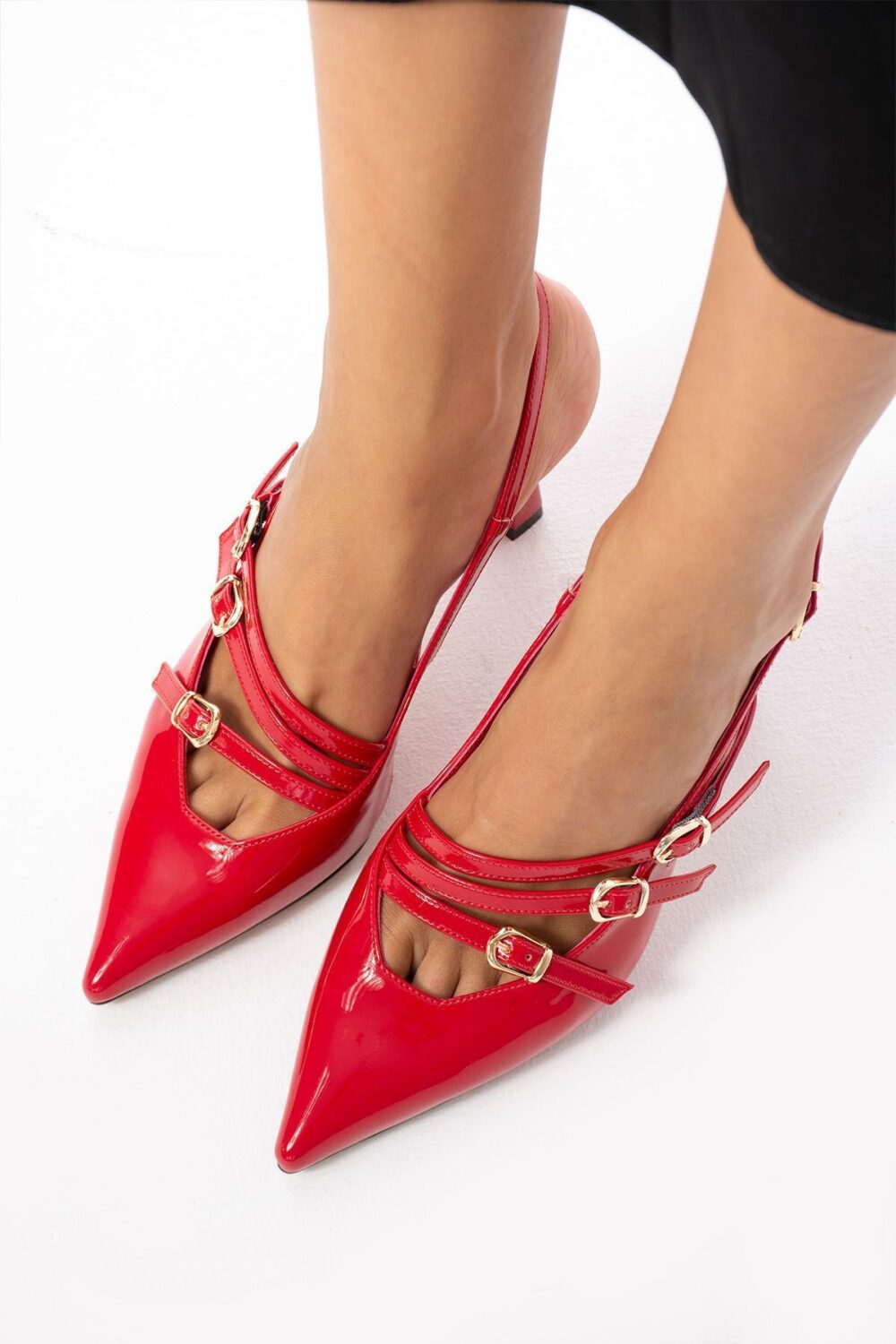Kırmızı Rugan Stiletto – Parlak Vegan Deri Topuklu Kadın Ayakkabı | Günlük ve Özel Gün Şıklığı için Sivri Burunlu Şık Mode - Görsel 7