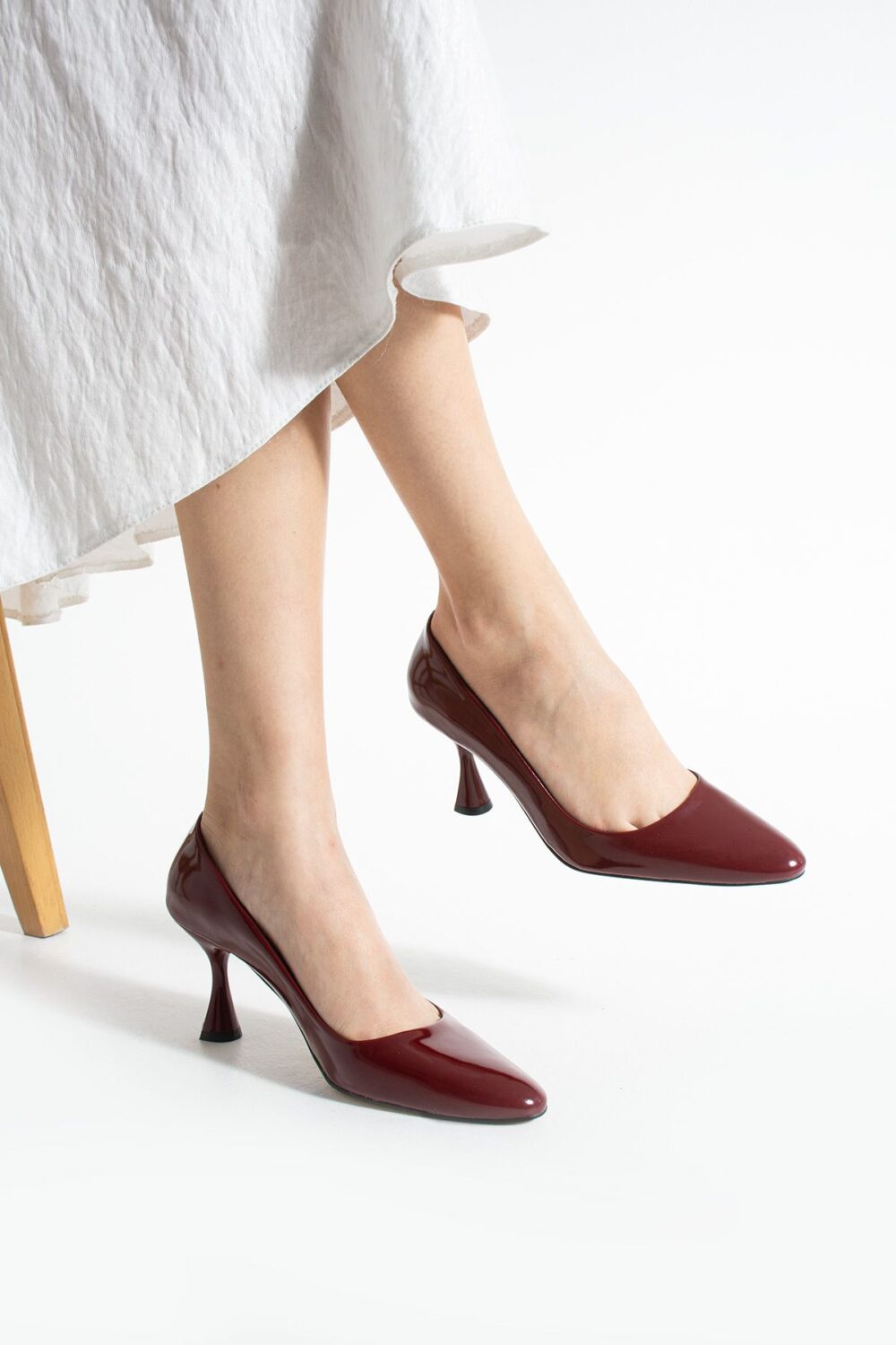Bordo Rugan Vegan Deri Stiletto – 7cm İnce Topuklu Hafızalı Pedli Sivri Burun Günlük, Ofis ve Abiye Kadın Ayakkabı - Görsel 3