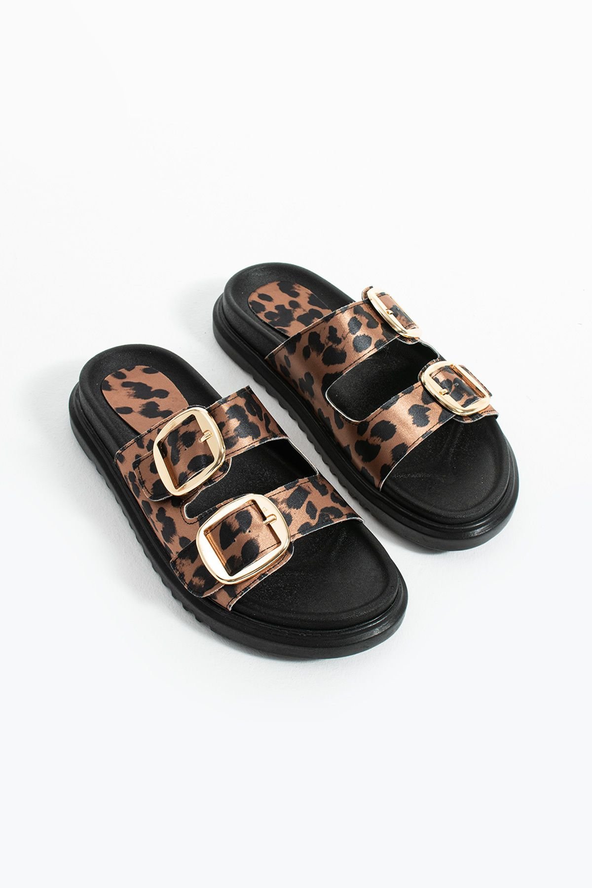 Çift Tokalı Leopar Vegan Deri Kadın Terlik – Kaymaz Termo Taban - Görsel 6