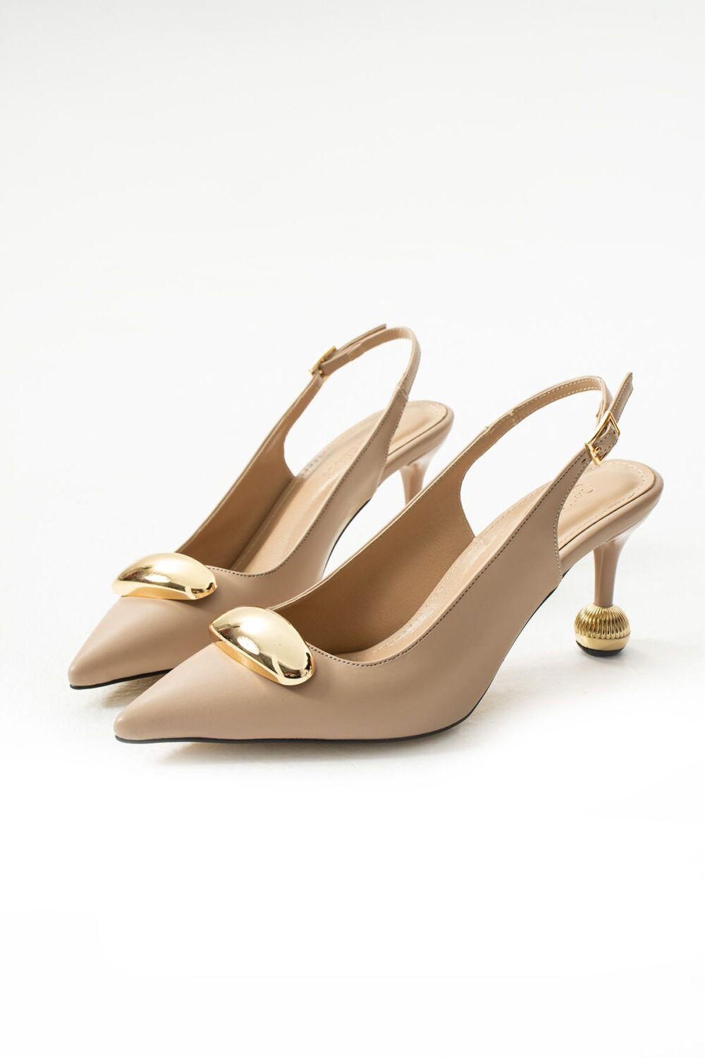 Bej Vegan Deri Stiletto – 7cm İnce Topuklu Gold Detaylı Zarif Ofis ve Davet Uyumlu Kadın Ayakkabı - Görsel 6