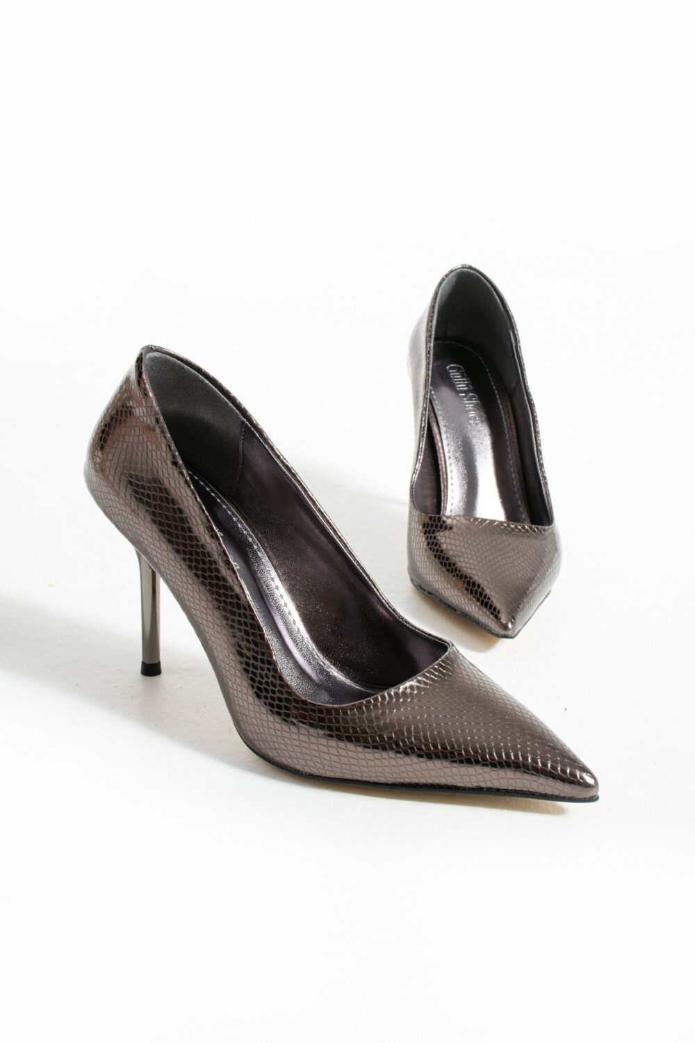Füme Yılan Derisi Desenli Vegan Deri Stiletto – 9cm Metal Topuklu Sivri Burun Şık Kadın Ayakkabı - Görsel 5