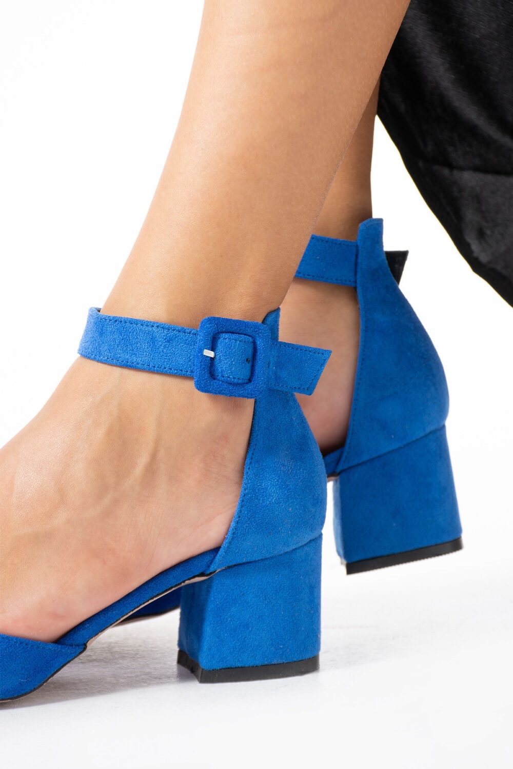 Mavi Süet Topuklu Abiye Kadın Ayakkabı – 5.5 cm Kalın Topuklu, Şık ve Zarif Stiletto Model, Gelinlik & Özel Gün Uyumlu - Görsel 4
