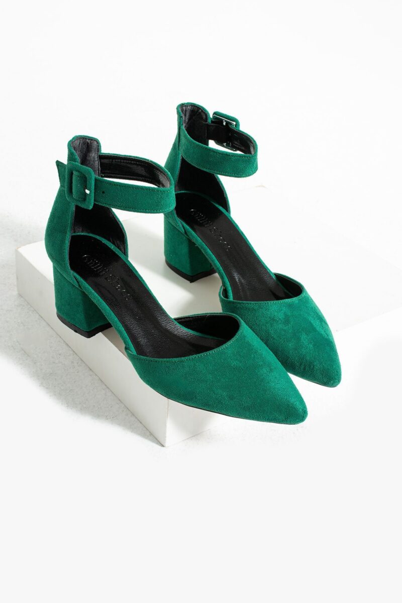 Yeşil Süet Topuklu Abiye Kadın Ayakkabı – 5.5 cm Kalın Topuklu, Şık ve Zarif Klasik Stiletto Model, Gelinlik & Özel Gün Uyumlu