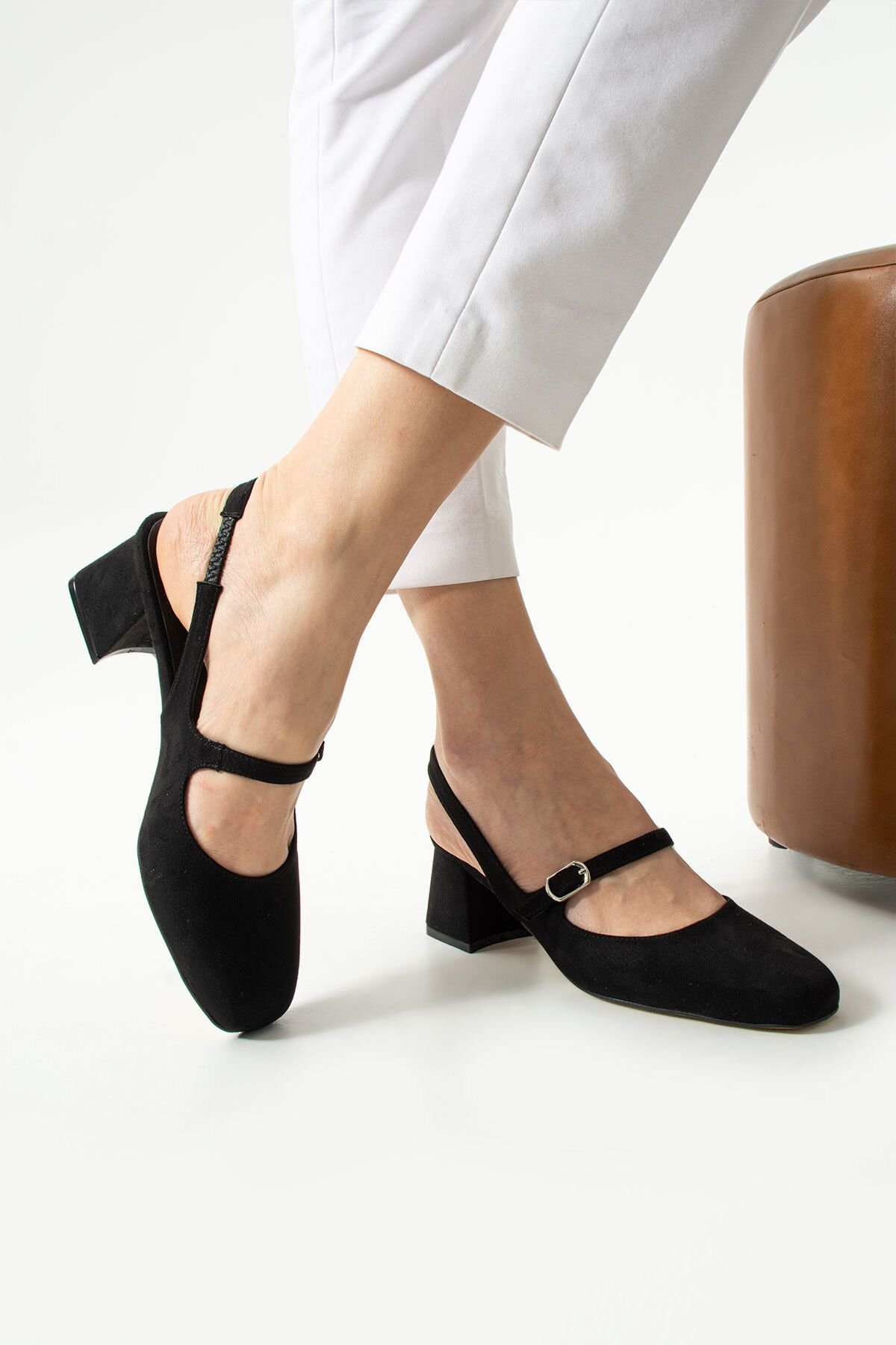 Siyah Süet Kısa Topuklu Kadın Ayakkabı – Şık ve Konforlu Klasik Model, Günlük ve Davet Kombinlerine Uygun - Görsel 5