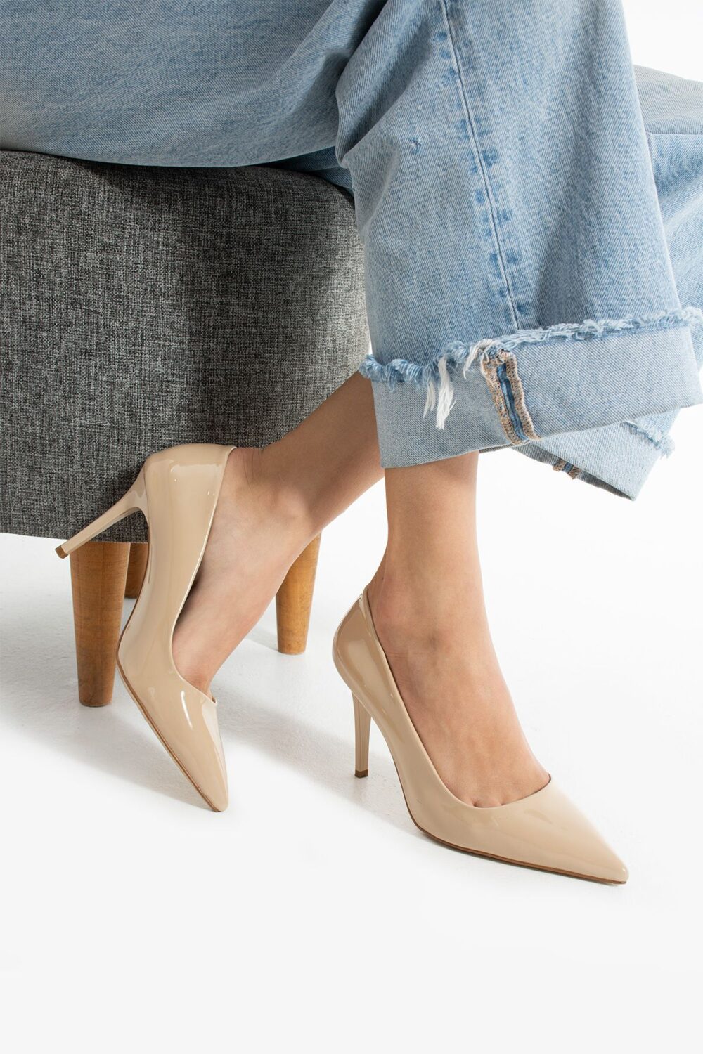 Bej Rugan Vegan Deri Stiletto – 9cm Topuklu Hafızalı Pedli Rahat Kalıp Sivri Burun Kadın Ayakkabı - Görsel 2