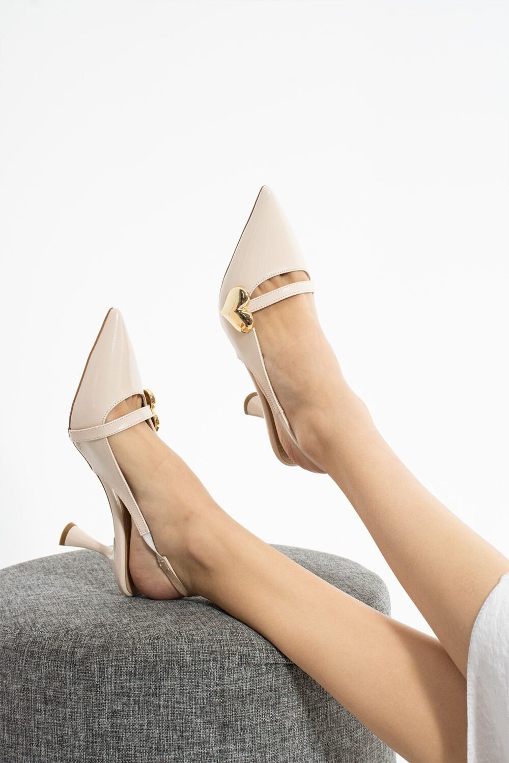 Krem Rugan Kalp Tokalı Kadın Topuklu Ayakkabı – 7cm Rahat Vegan Stiletto - Görsel 2
