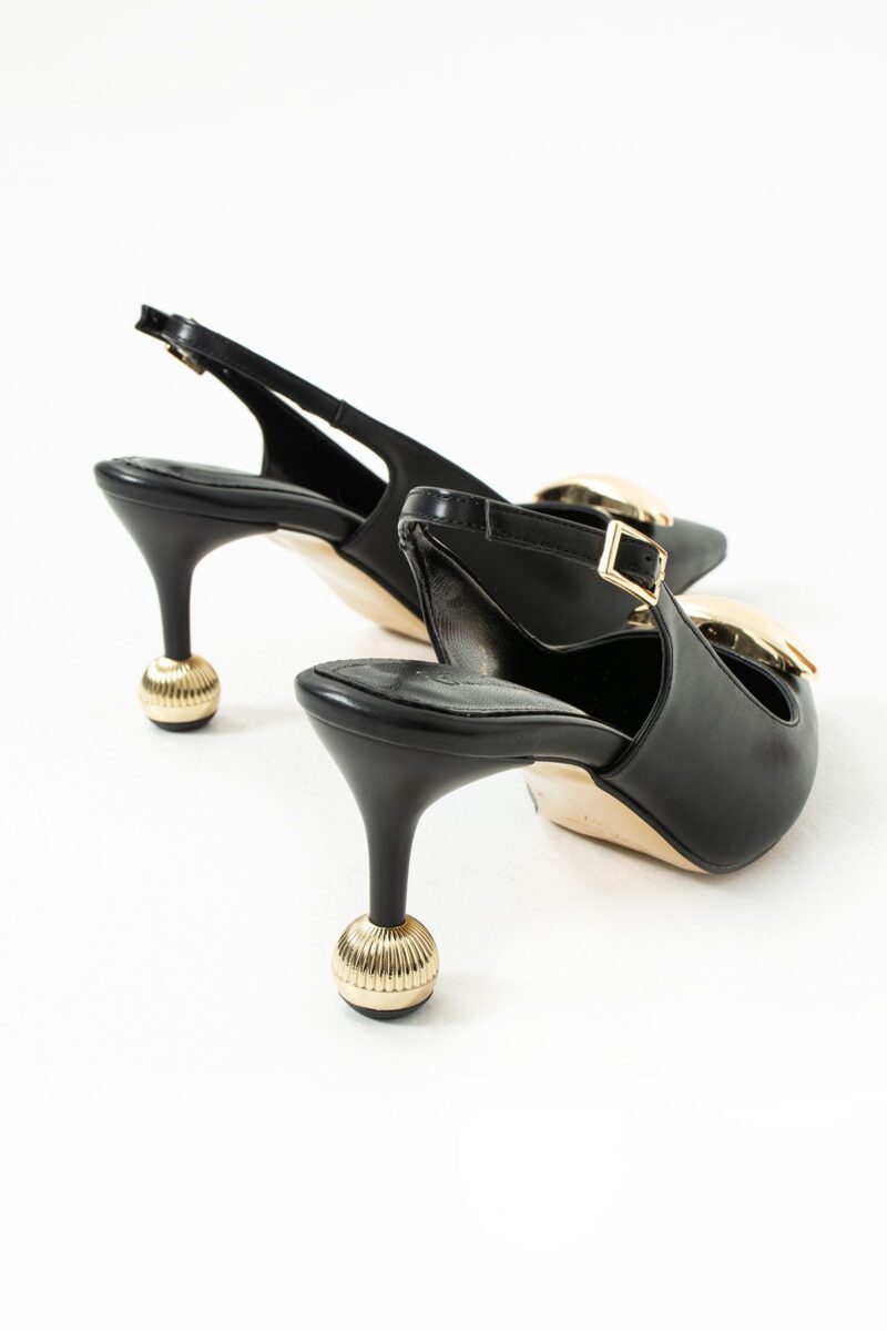 Siyah Mat Vegan Deri Stiletto – 7cm İnce Topuklu Gold Detaylı Günlük ve Ofis Uyumlu Şık Kadın Ayakkabı