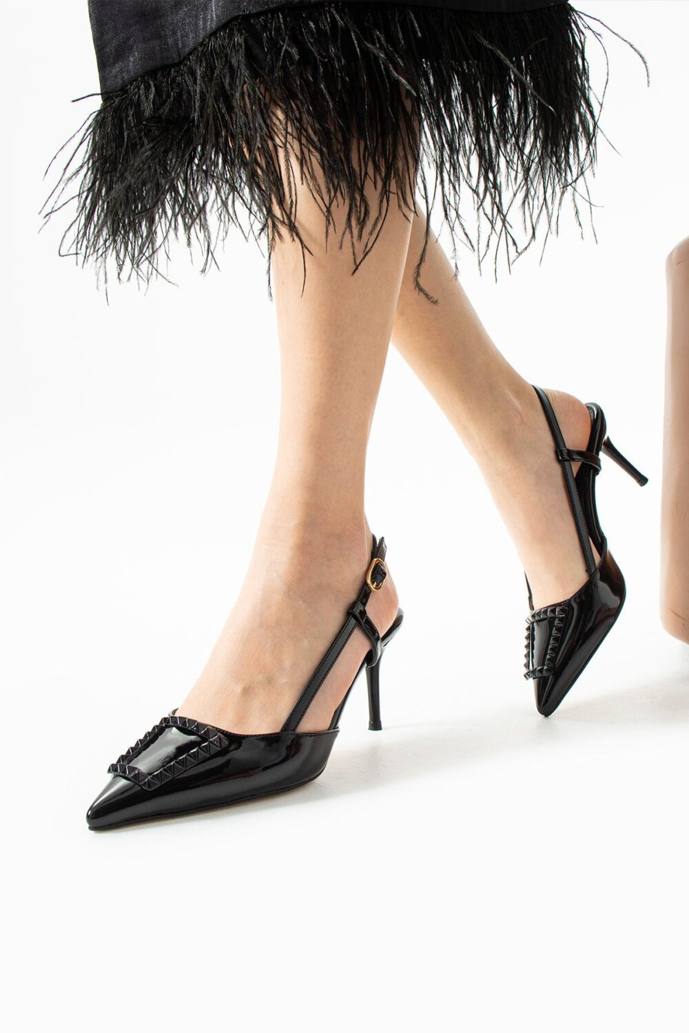 Parlak Siyah Vegan Deri Stiletto – 7cm Topuklu Bilekten Tokalı Bantlı Sivri Burun Şık Kadın Ayakkabı - Görsel 2
