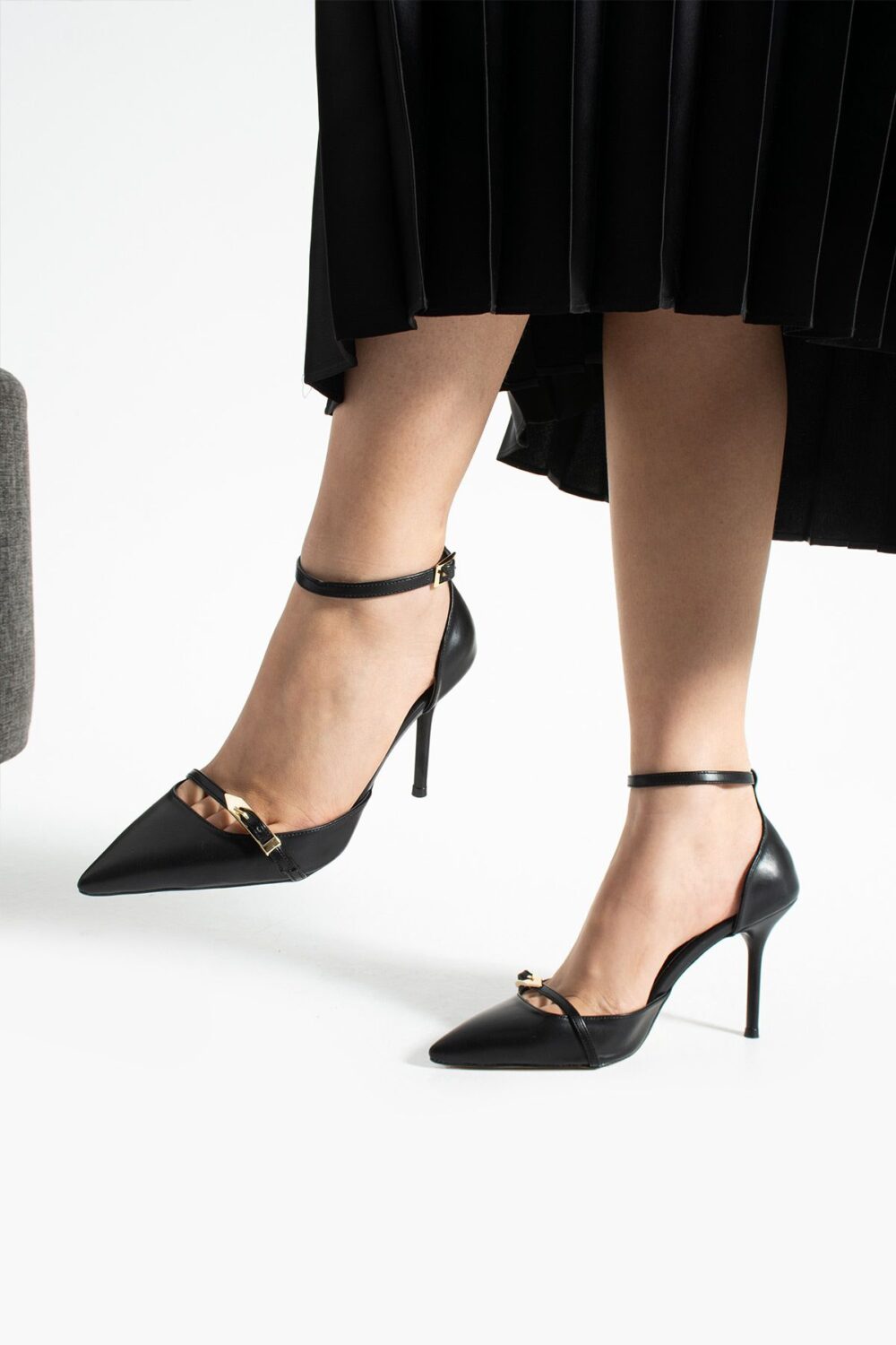 Siyah Mat Vegan Deri Stiletto – 9cm İnce Topuklu Rahat Kalıp Günlük Kadın Ayakkabısı - Görsel 4