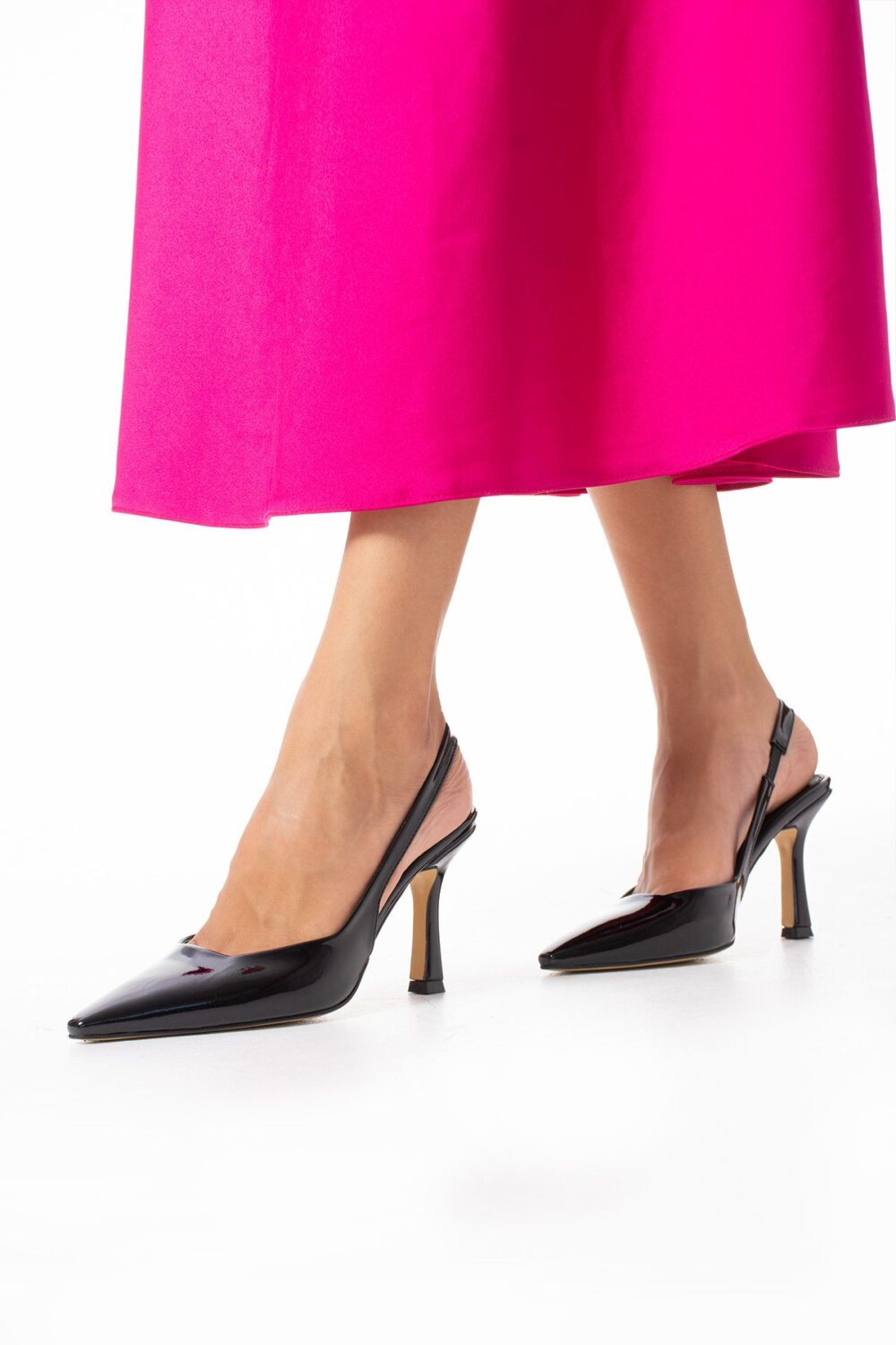 Siyah Bantlı Stiletto Topuklu Kadın Ayakkabı – 8.5 cm, Kolay Giyilebilir, Şık ve Zarif Klasik Model, Günlük ve Özel Kullanıma Uygun - Görsel 2