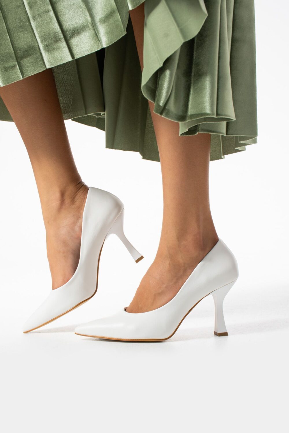 Beyaz Yüksek Topuklu Stiletto – 8.5cm İnce Topuklu Rahat ve Şık Vegan Deri Kadın Ayakkabı | Günlük, Ofis ve Özel Gün Uyumlu - Görsel 2