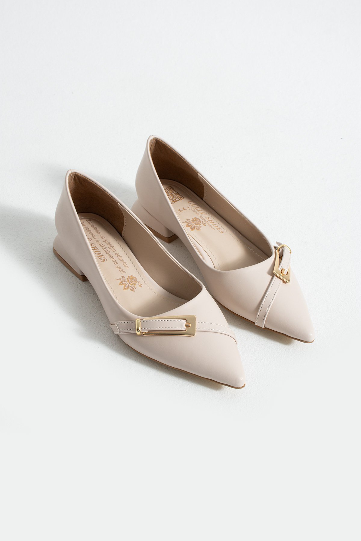 Krem Mat Altın Tokalı Sivri Burun Düşük Blok Topuk Kadın Babet Ayakkabı - Görsel 7